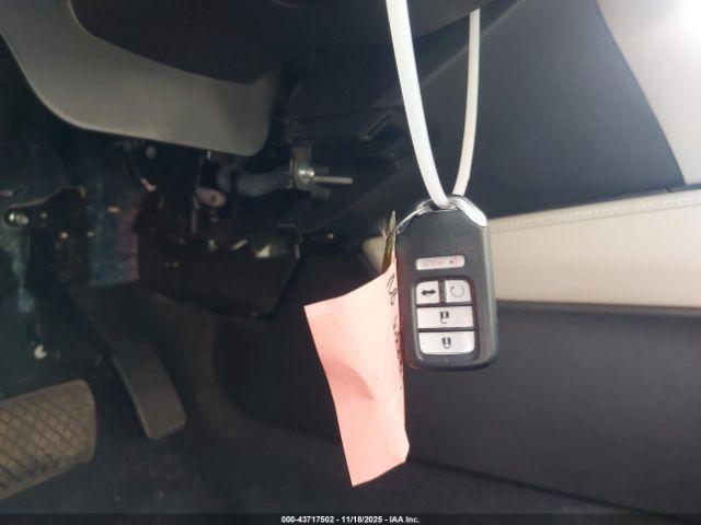 Honda Accord Touring Image 9