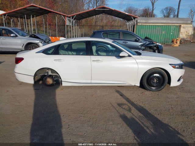 Honda Accord Touring Image 8