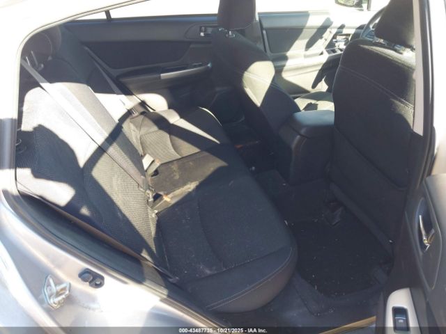 Subaru Crosstrek 2.0i Premium Image 4