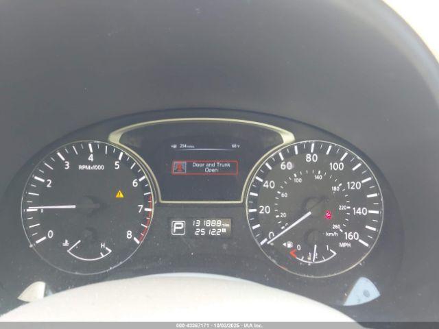 Nissan Altima 2.5 Sv Image 2