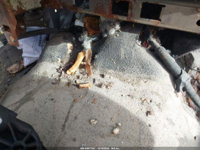 Ford Transit Image 8