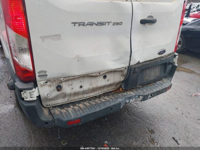 Ford Transit Image 15