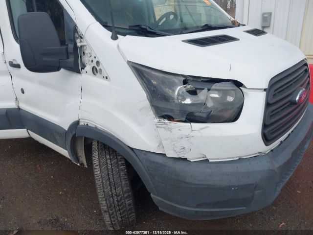 Ford Transit Image 3