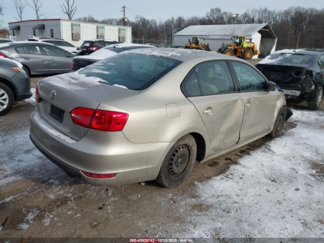 Volkswagen Jetta 2.0l S Image 3