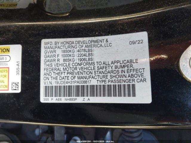 Acura Integra A-spec Image 14