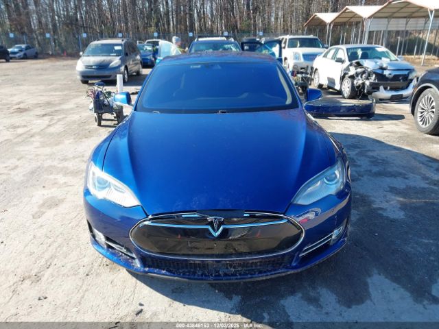 Tesla Model S Image 10