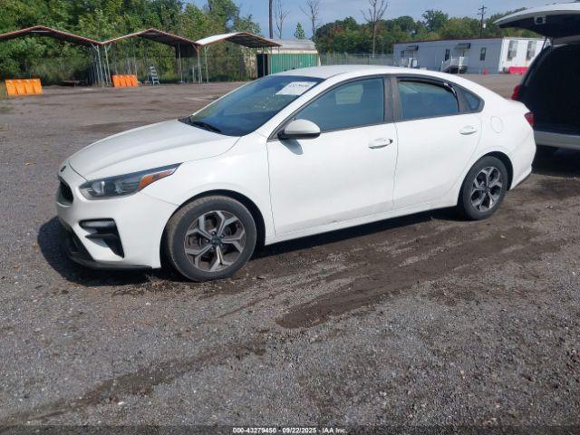 Kia Forte Lxs Image 2