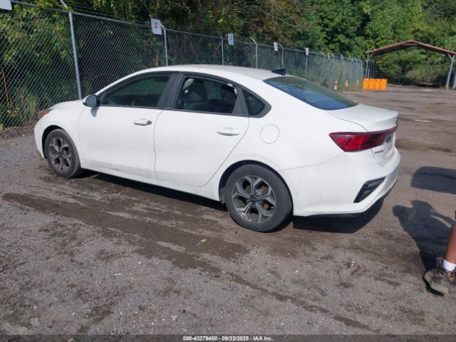 Kia Forte Lxs Image 7