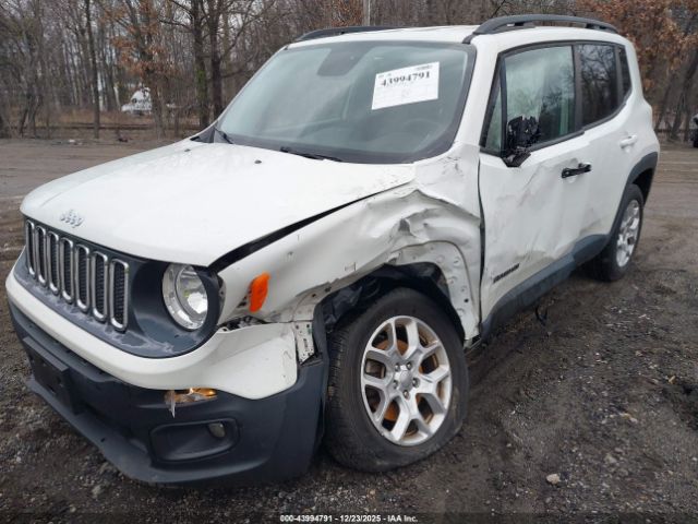Jeep Renegade Latitude 4x4 Image 13