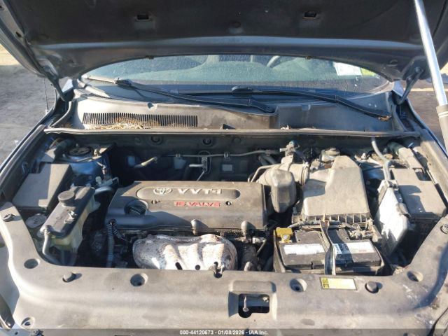 Toyota RAV4 Sport Image 8