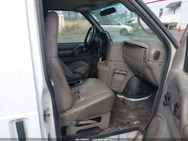 Chevrolet Astro Image 6