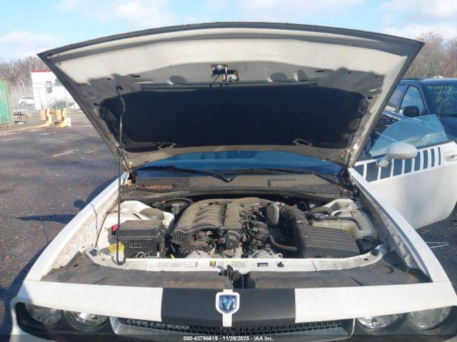 Dodge Challenger Se Image 4