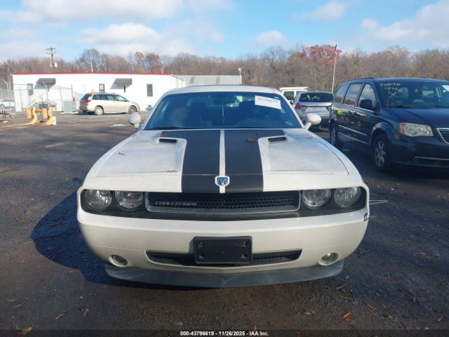 Dodge Challenger Se Image 6