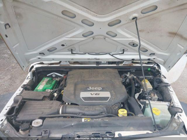 Jeep Wrangler Sport 4x4 Image 9