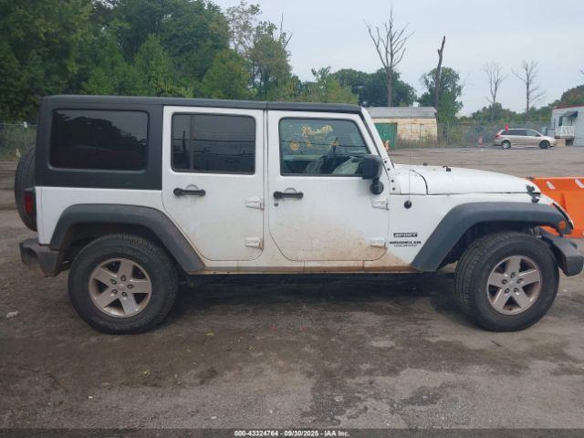 Jeep Wrangler Sport 4x4 Image 11