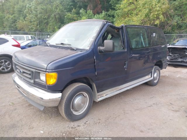 Ford E-350 Image 14