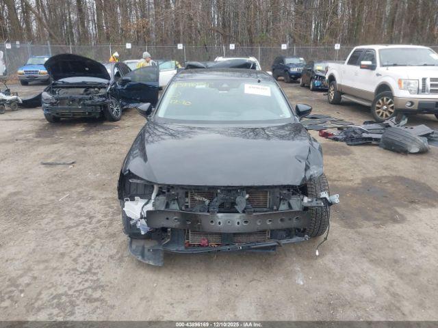 Mazda Mazda3 2.0 Image 10