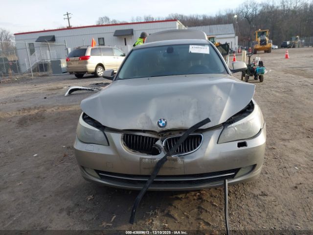 BMW 5 Series Xdrive Image 4