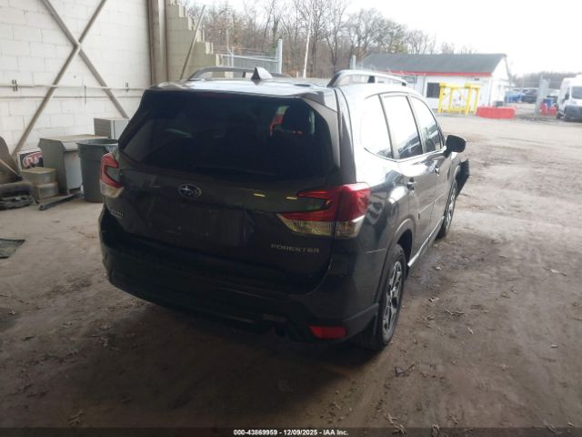 Subaru Forester Premium Image 6