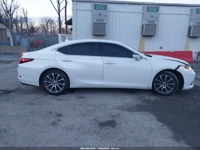 Lexus Es Luxury Image 9