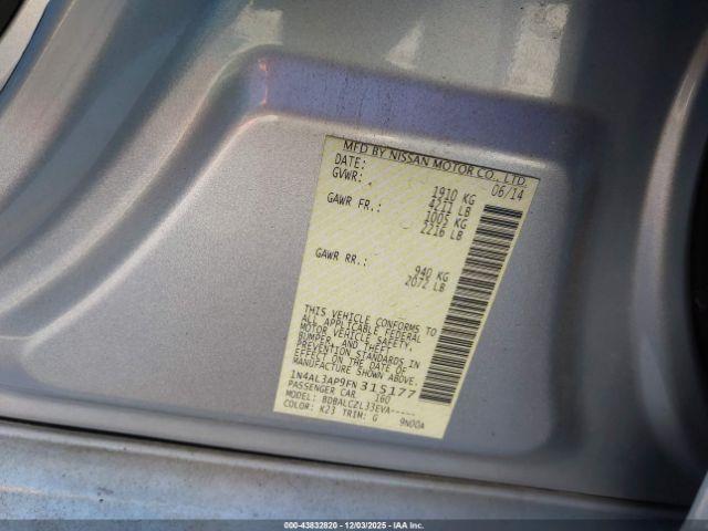 Nissan Altima Image 16