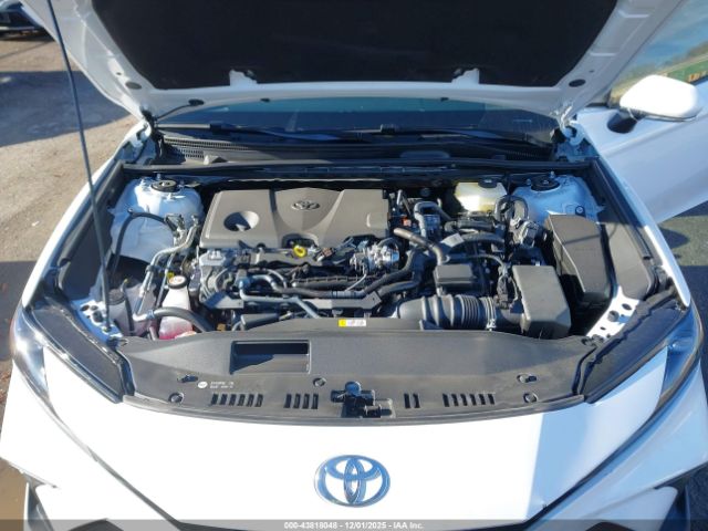 Toyota Camry Se Image 14
