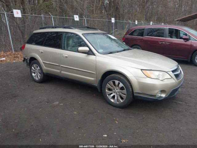 Subaru Outback 2.5i Limited Image 1