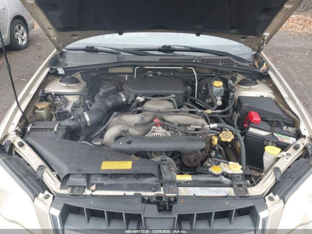 Subaru Outback 2.5i Limited Image 15