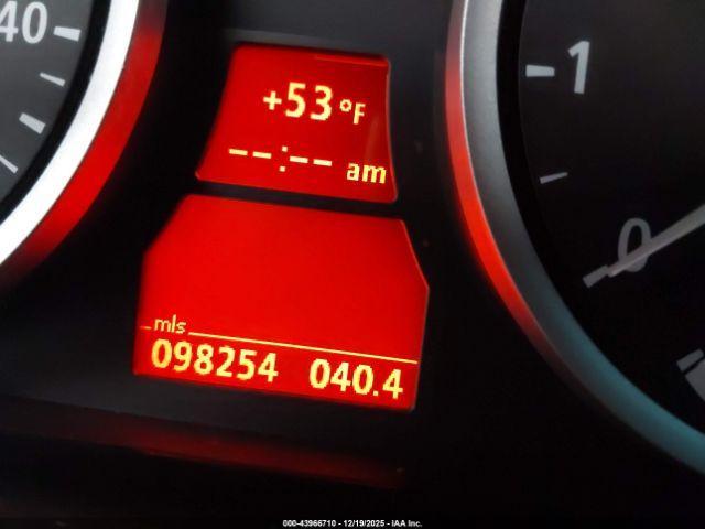 BMW 5 Series Image 11