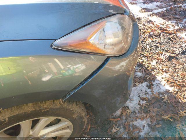 Mazda Mazda3 I Touring Image 9