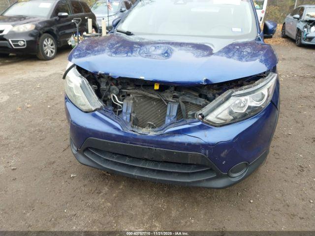 Nissan Rogue Sv Image 3