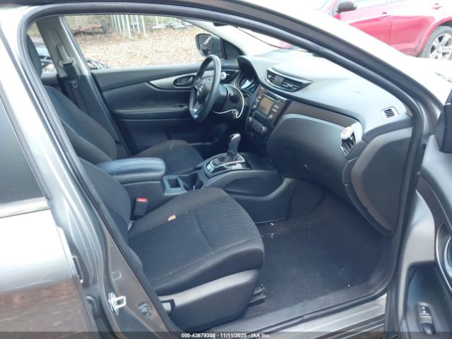 Nissan Rogue S Image 4