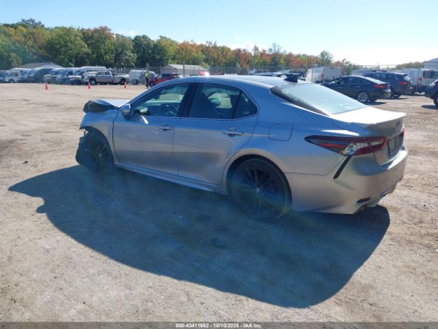 Toyota Camry Xse Image 5