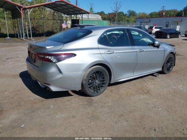 Toyota Camry Xse Image 7