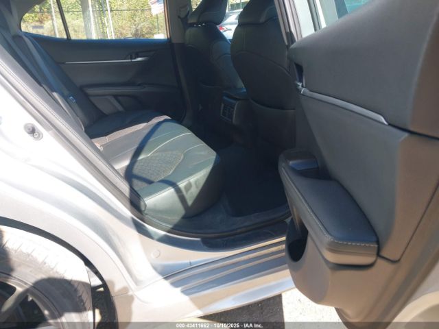 Toyota Camry Xse Image 8