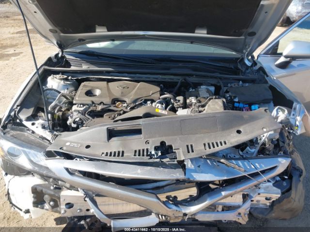 Toyota Camry Xse Image 10