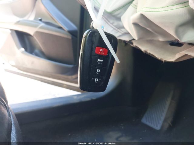 Toyota Camry Xse Image 16