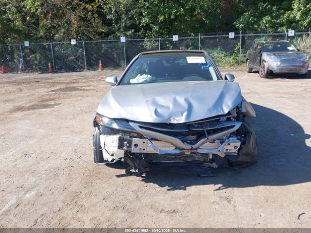 Toyota Camry Xse Image 15