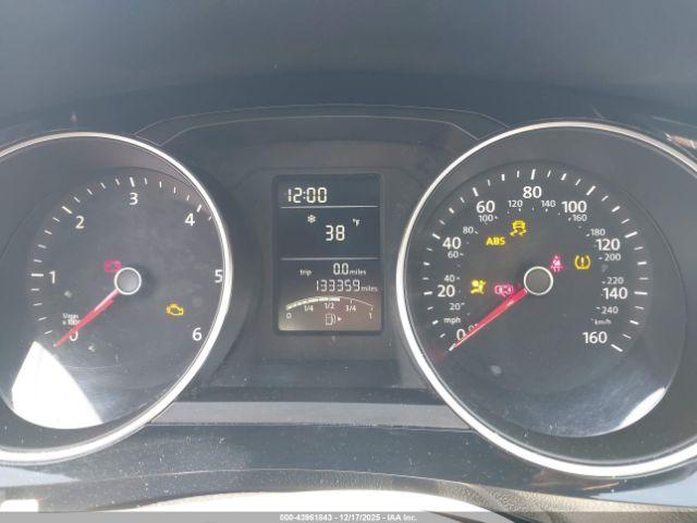 Volkswagen Jetta 2.0l Tdi Se Image 5