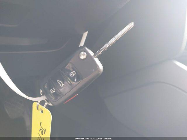 Volkswagen Jetta 2.0l Tdi Se Image 14