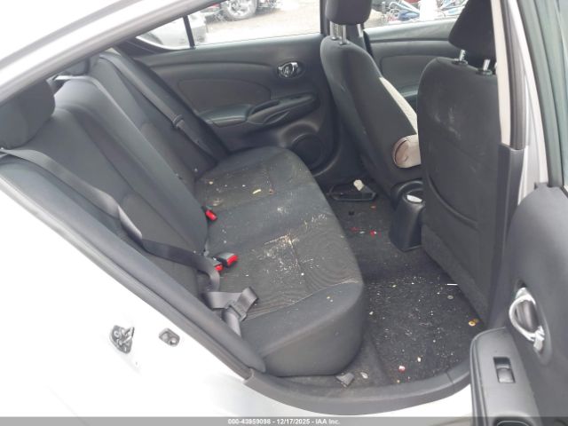 Nissan Versa 1.6 Sv Image 7