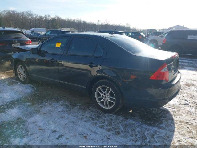 Ford Fusion S Image 12