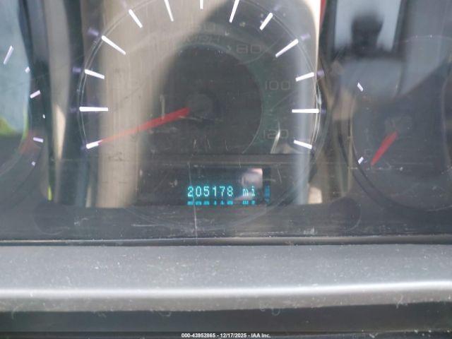 Ford Fusion S Image 13