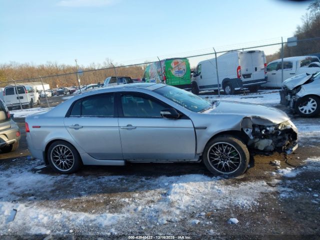 Acura TL 3.2 Image 14