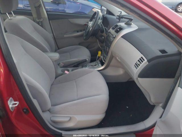 Toyota Corolla Le Image 4