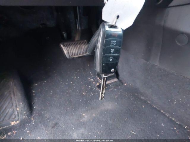 Kia Sorento Lx Image 16