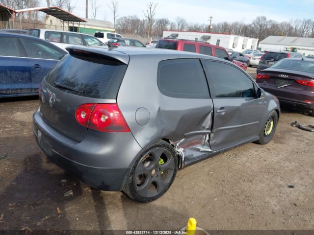 Volkswagen GTI Image 16