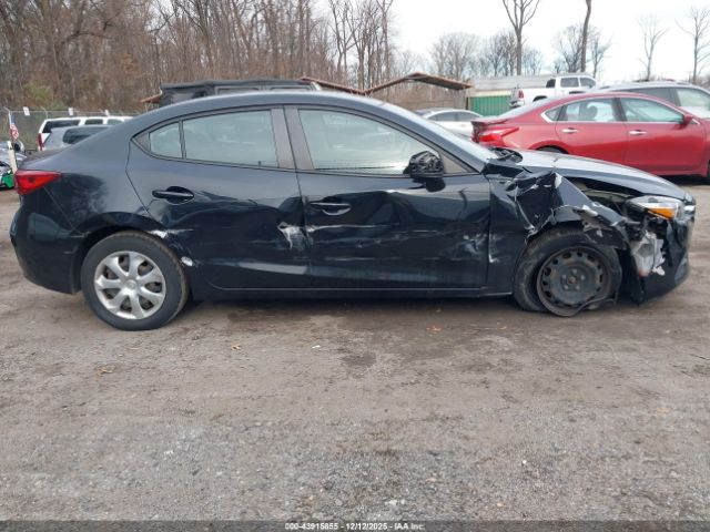 Mazda Mazda3 Sport Image 3