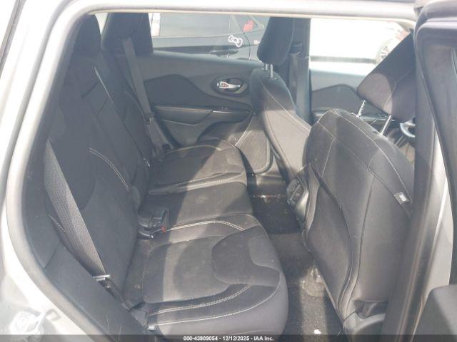 Jeep Cherokee Latitude Altitude Image 4