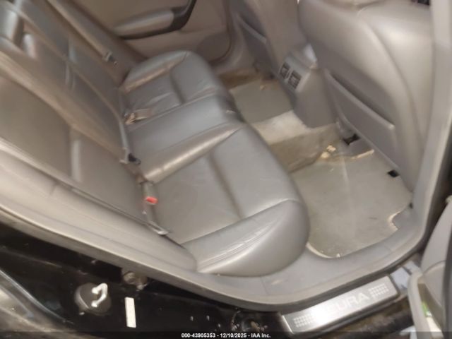Acura TL Image 9